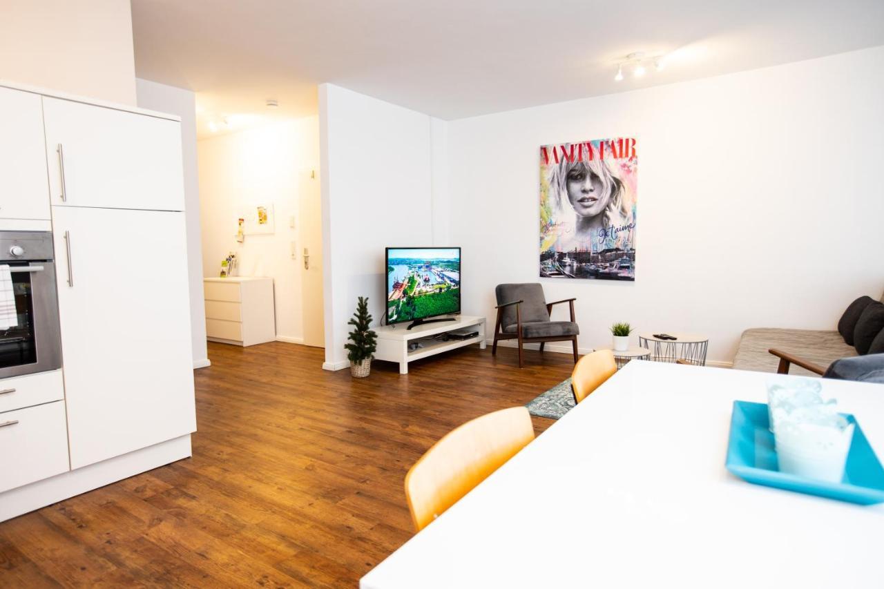 Moderne 2-Zimmer Wohnung! Wlan Und Netflix Inklusive! Zentral Gelegen In Der Historischen Altstadt! Stade Eksteriør billede